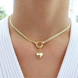 * SOLD* Gold Heart Pendant Necklace